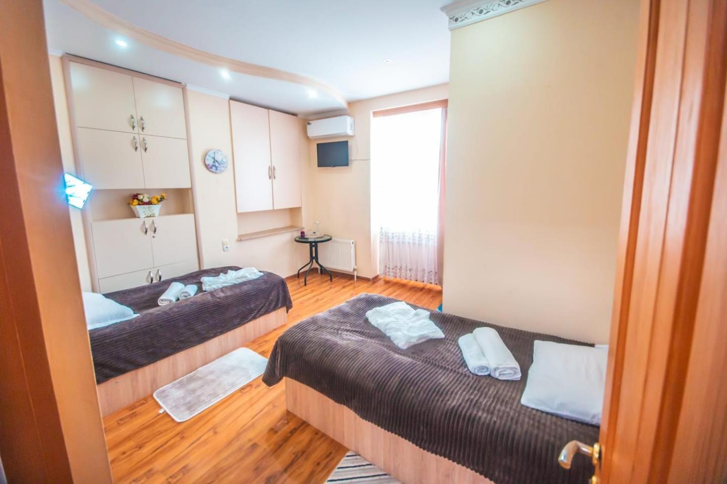Hotel Caravan Palace คูทายสิ ภายนอก รูปภาพ